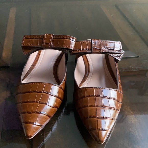 AD & DAUGHTERS Jemma Croc Embossed Leather Mules. - Picture 6 of 11